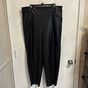 DKNY Women’s Faux Leather Cargo‎ Black Buttery Soft Pants Pockets Side Zip XL